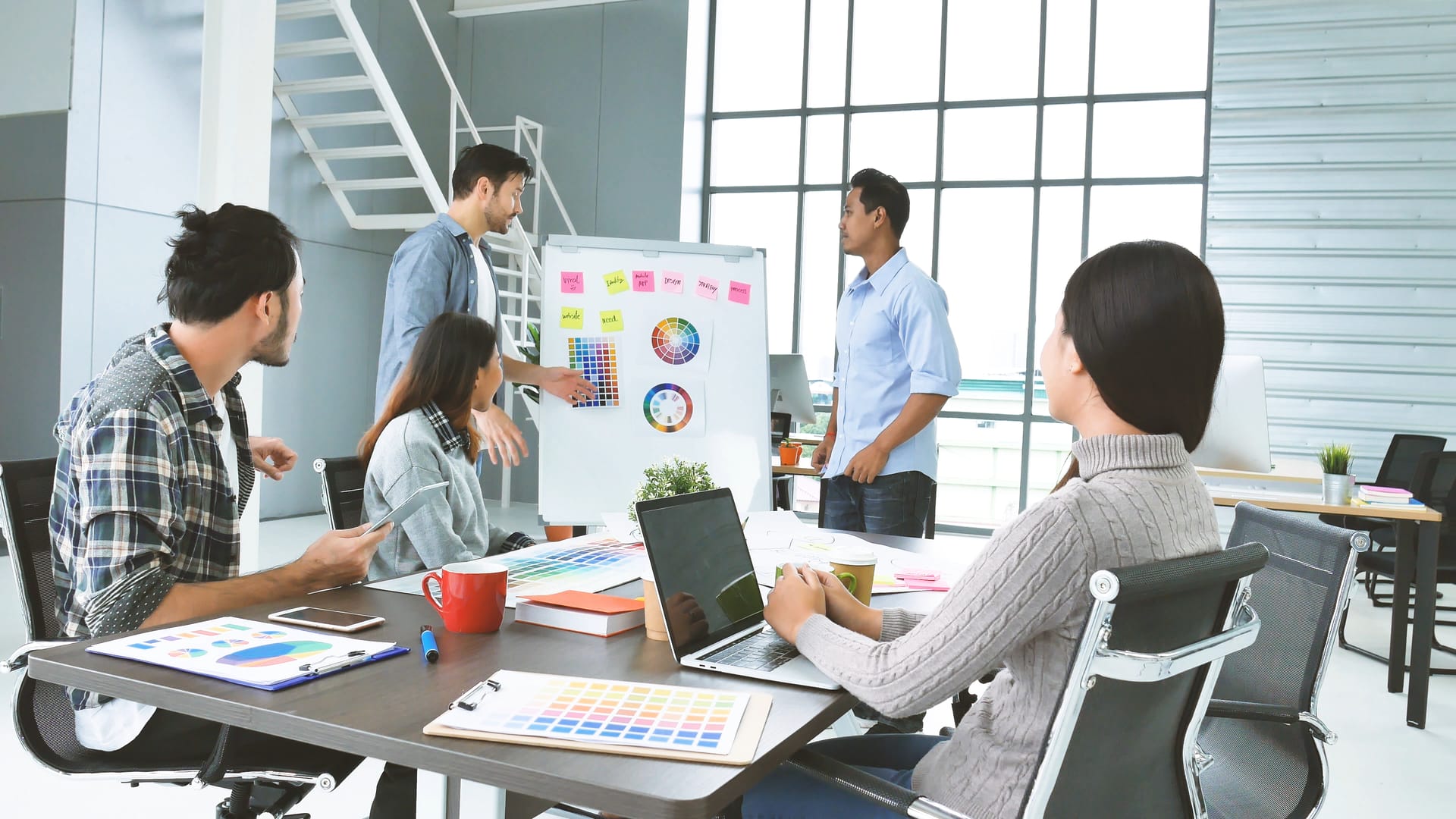 Business team collaborating on fleet solutions